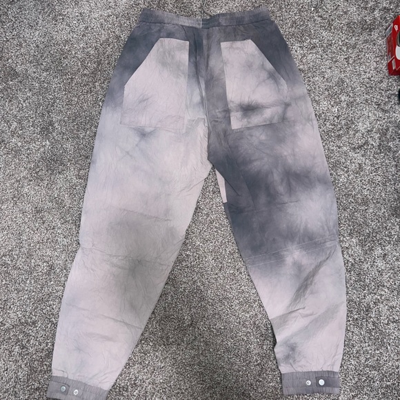 Kith Joggers - Picture 2 of 2